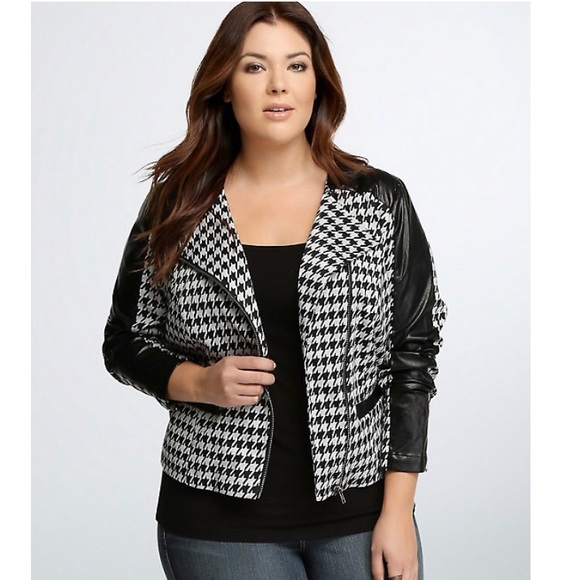 torrid Jackets & Blazers - Torrid houndstooth faux leather moto jacket size 0